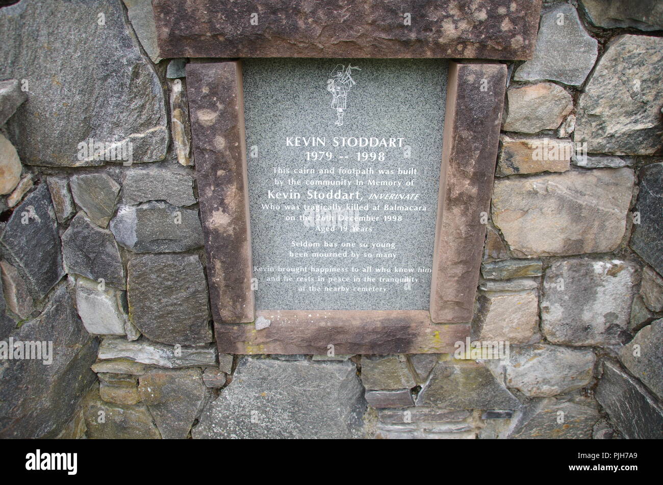 Kintail, St Dubhthac la Chiesa, Clachan Duich sepoltura. John O' semole (Duncansby head) in terre fine. da estremità a estremità trail. Cape Wrath trail. La Scozia. Foto Stock