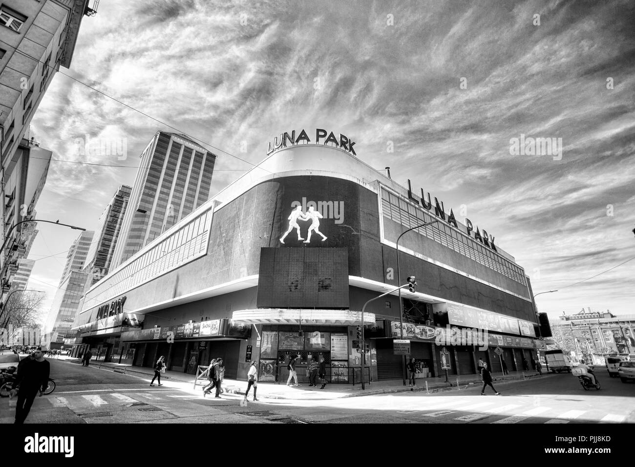 Il Luna Park arena nella pianura di Buenos Aires del centro su un pomeriggio nuvoloso giorno Foto Stock