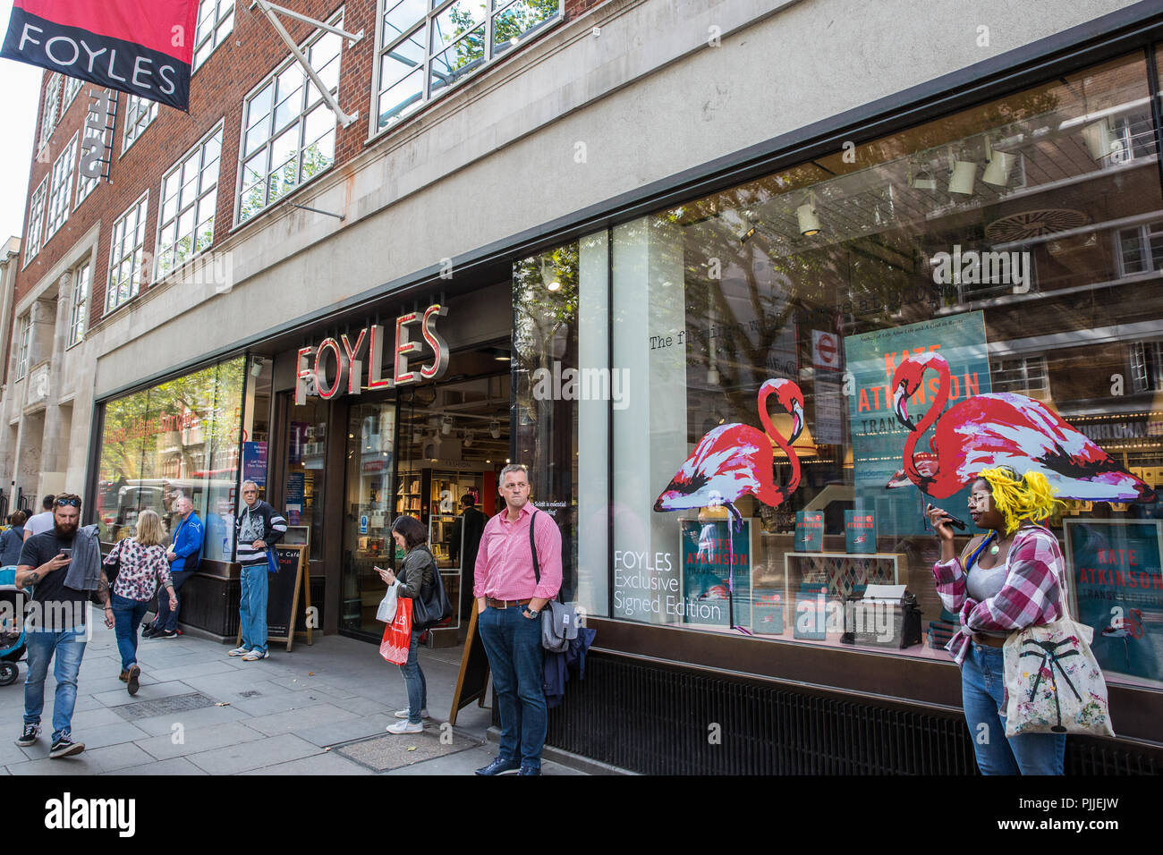 Londra, Regno Unito. Il 7 settembre, 2018. Il flagship Charing Cross Road ramo della famiglia-owned Foyles prenota catena. Waterstones oggi hanno annunciato che acquisterà la storica Foyles catena che è stata fondata nel 1903 e ha filiali a Londra (quattro), Bristol, Birmingham e Chelmsford. Foto Stock