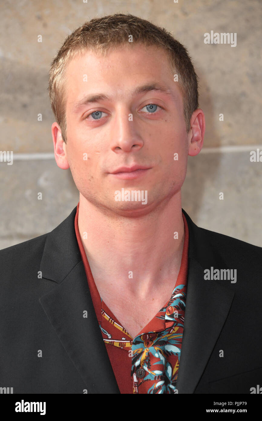 Toronto, Ontario, Canada. 7 Sep, 2018. JEREMY ALLEN WHITE assiste 'Homecoming' premiere durante il 2018 Toronto International Film Festival al teatro Ryerson su Settembre 07, 2018 a Toronto in Canada Credit: Igor Vidyashev/ZUMA filo/Alamy Live News Foto Stock