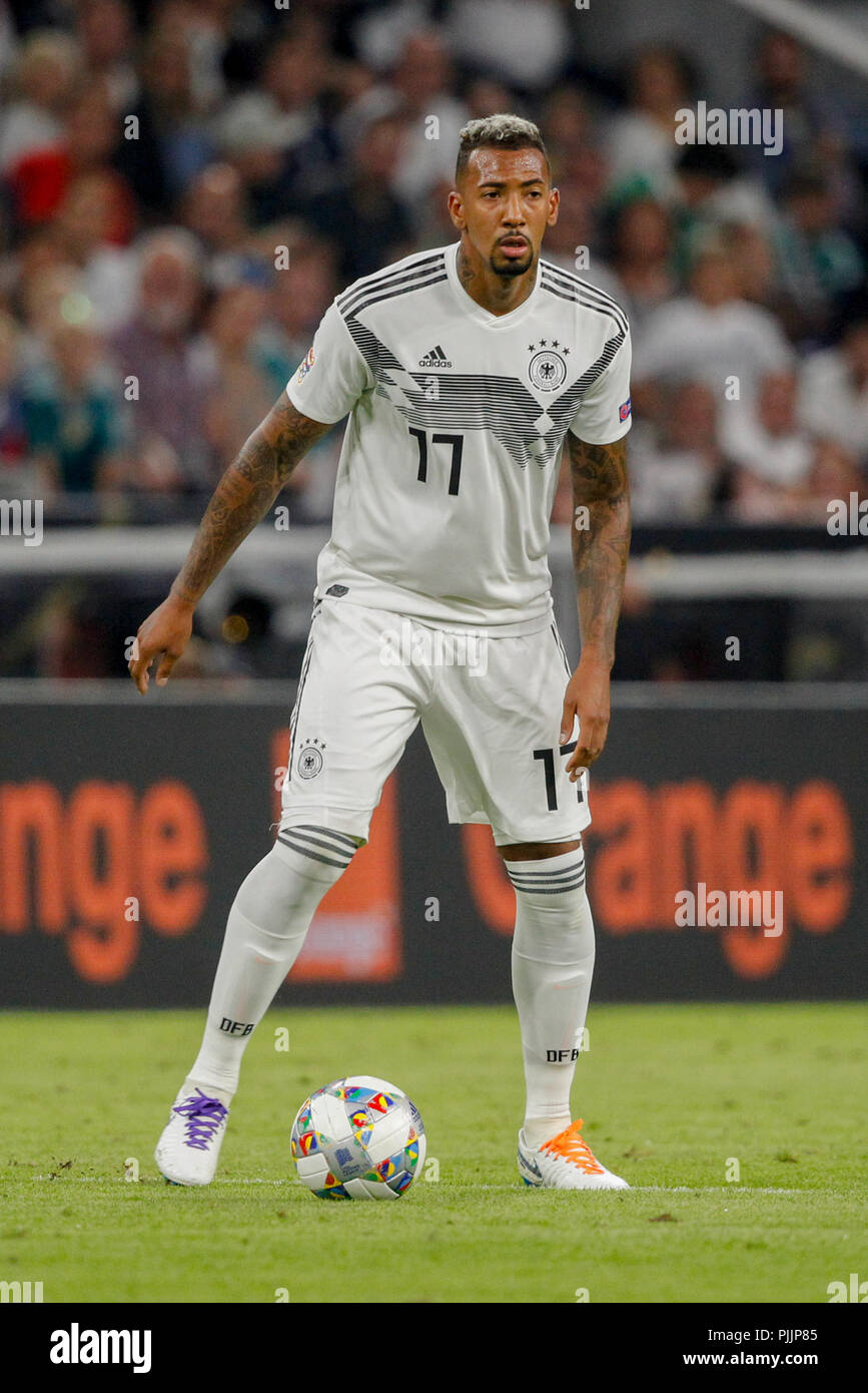 Monaco di Baviera, Deutschland. 06 Sep, 2018. Jerome BOATENG (# 17, GER). Soccer Laenderspiel, Germania (GER) - Francia (FRA) 0: 0, UEFA League, stagione 2018/2019, su 06/09/2018 in Muenchen/ALLIANZARENA/Germania. Nota editoriale: DFB regolamenti vietano qualsiasi uso di fotografie come sequenze di immagini e/o quasi-video. € | Utilizzo di credito in tutto il mondo: dpa/Alamy Live News Foto Stock