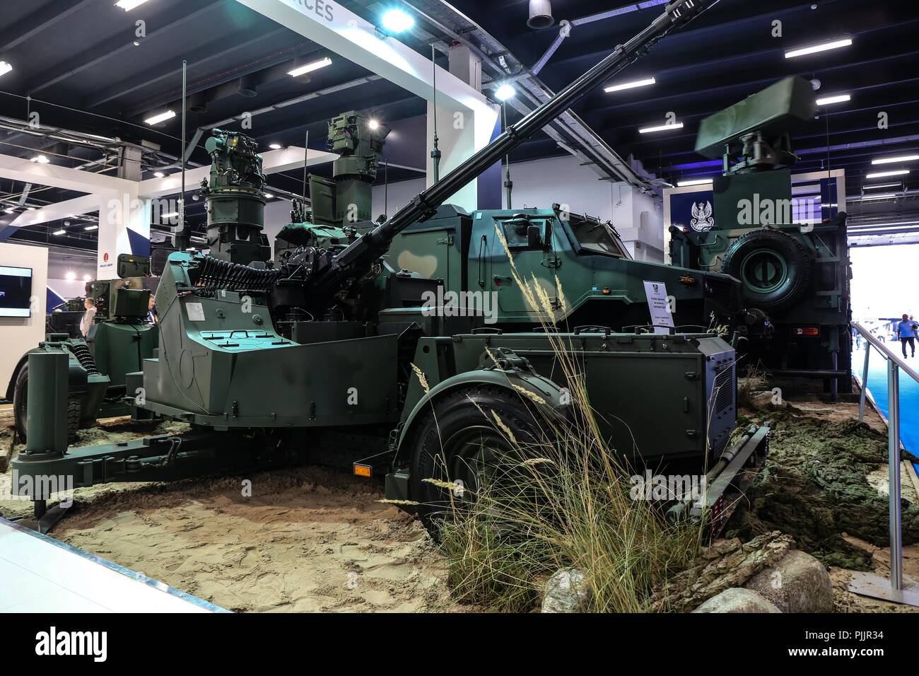 Kielce, Polonia. 7 Sep, 2018. Foto scattata il 7 settembre 7, 2018 mostra un veicolo armato visualizzati al XXVI International industria della difesa mostra di Kielce, Polonia. La ventiseiesima edizione della International industria della difesa mostra concluso qui il venerdì. Credito: Chen Xu/Xinhua/Alamy Live News Foto Stock