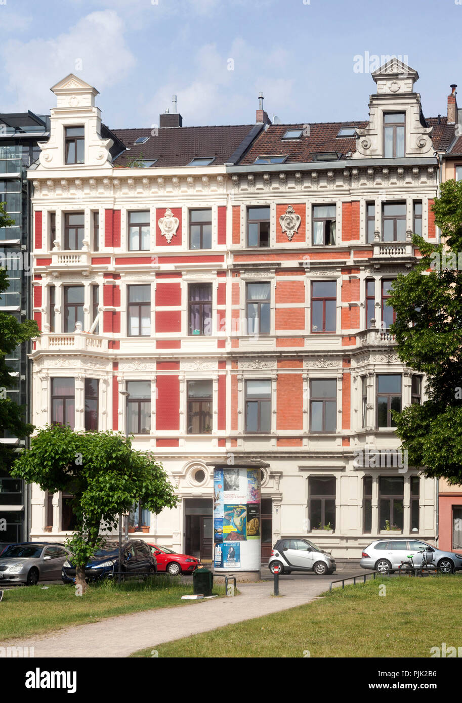 Edificio residenziale, vecchi edifici, casa bifamiliare, facciate di case Adolf-Fischer-Straße, Hansaplatz, Colonia, nella Renania settentrionale-Vestfalia, Germania, Europa Foto Stock