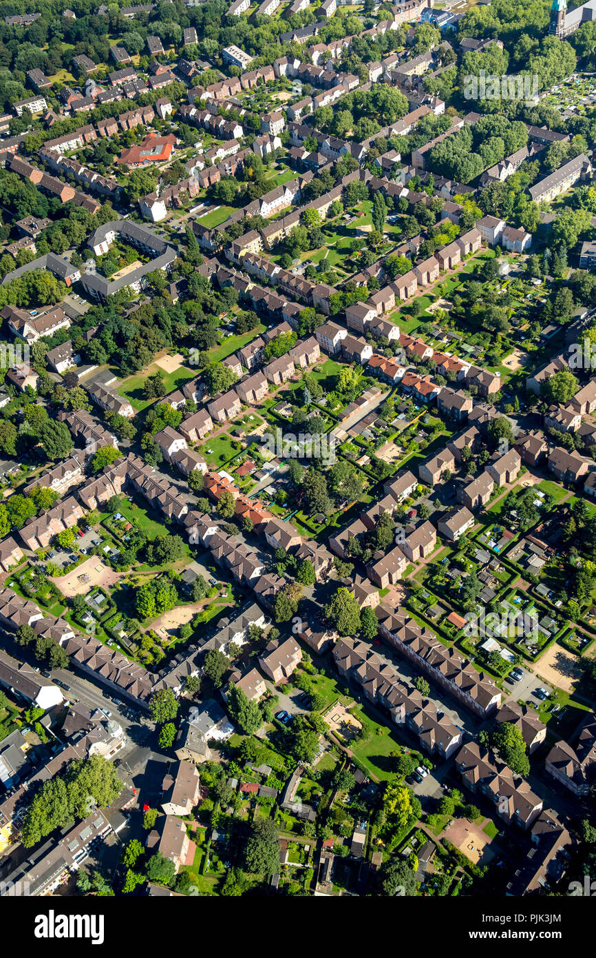 Vista aerea, Duisburg-Hamborn Dichterviertel, storico colliery station wagon, urban struttura quadrata, colliery case, Duisburg, la zona della Ruhr, Nord Reno-Westfalia, Germania Foto Stock
