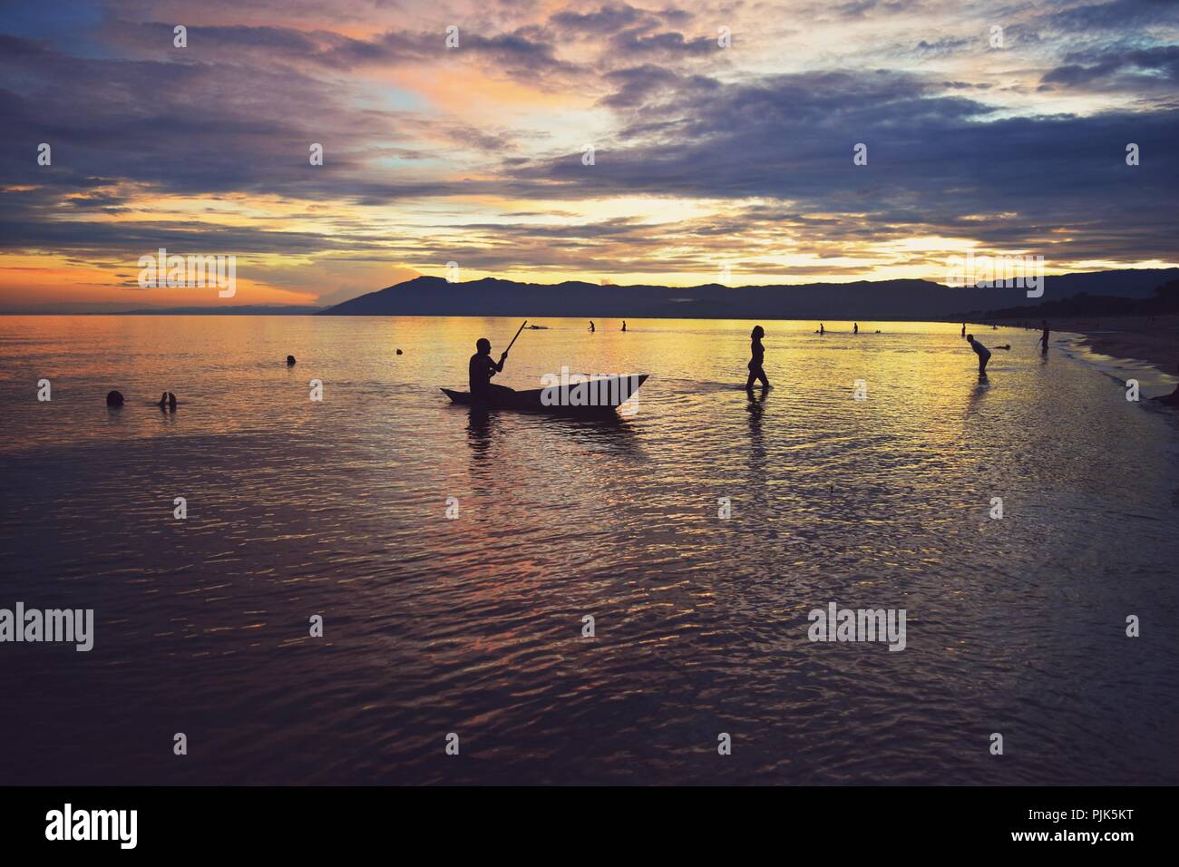 Golden ora a Kande Beach, il Lago Malawi,Malawi Foto Stock