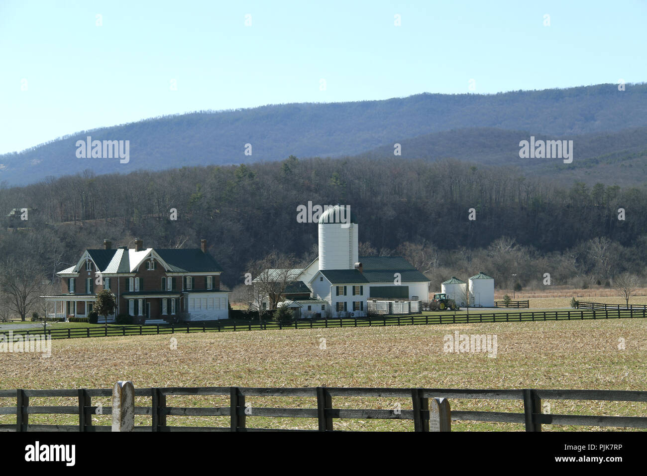 Grande e ben mantenuto azienda agricola e agriturismo in Virginia Foto Stock