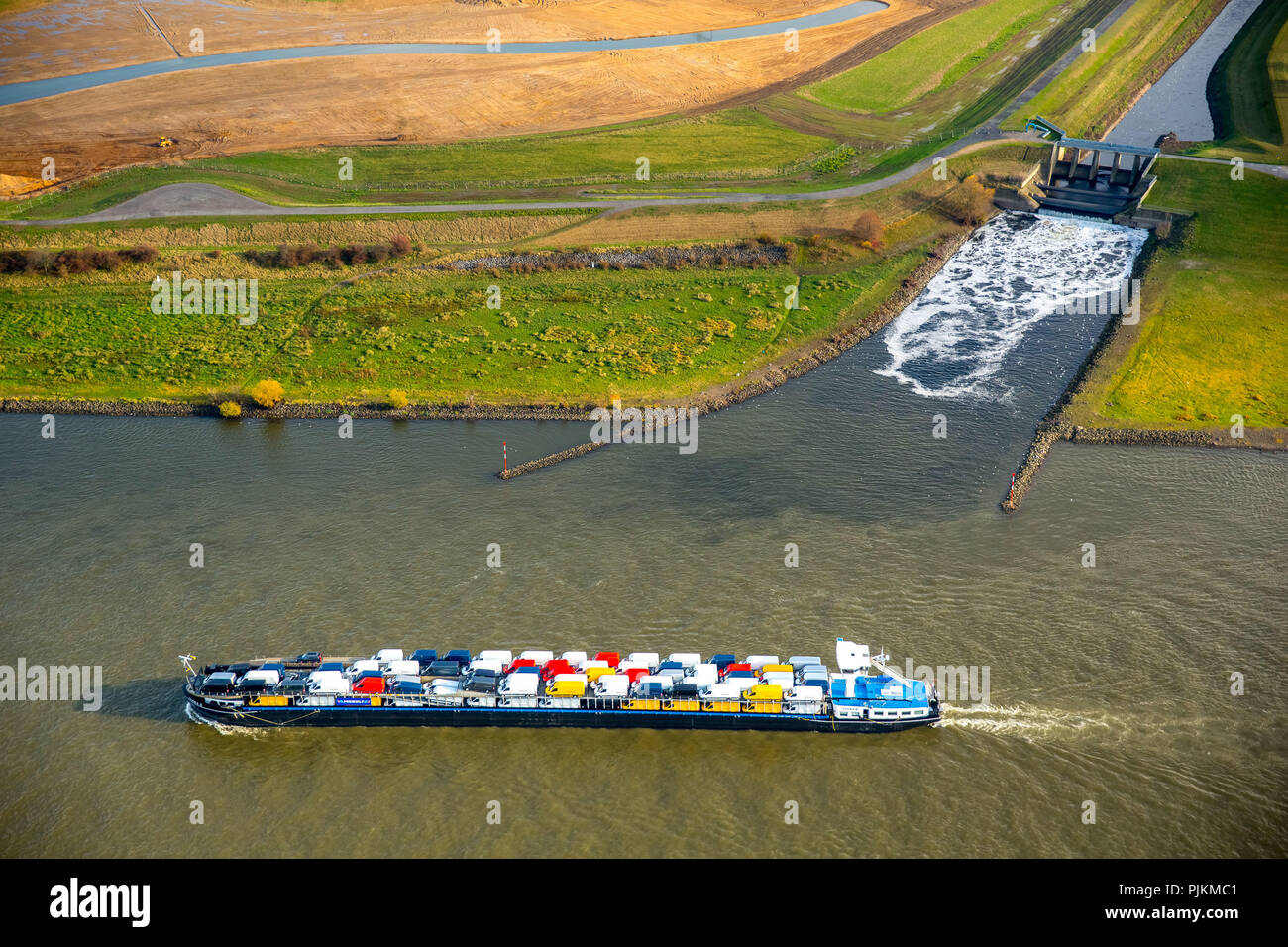 L Emscher estuario, Reno i terreni alluvionali, Dinslaken, Reno, ricostruzione di Emscher estuario, Dinslaken, la zona della Ruhr, Nord Reno-Westfalia, Germania Foto Stock