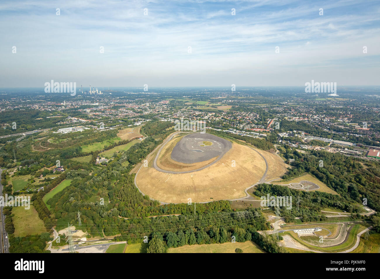 Vista aerea, Mottbruchhalde, carbone dump, bottino punta, Bottrop, la zona della Ruhr, Nord Reno-Westfalia, Germania Foto Stock