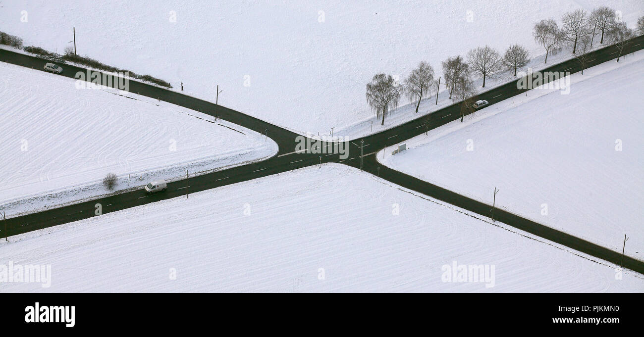 Vista aerea, bivio, x-forma, crocevia nella neve, Stiepel (nessun suggerimento) angolo di rotta Haars, Bochum, la zona della Ruhr, Renania settentrionale-Vestfalia, Germania, Europa Foto Stock