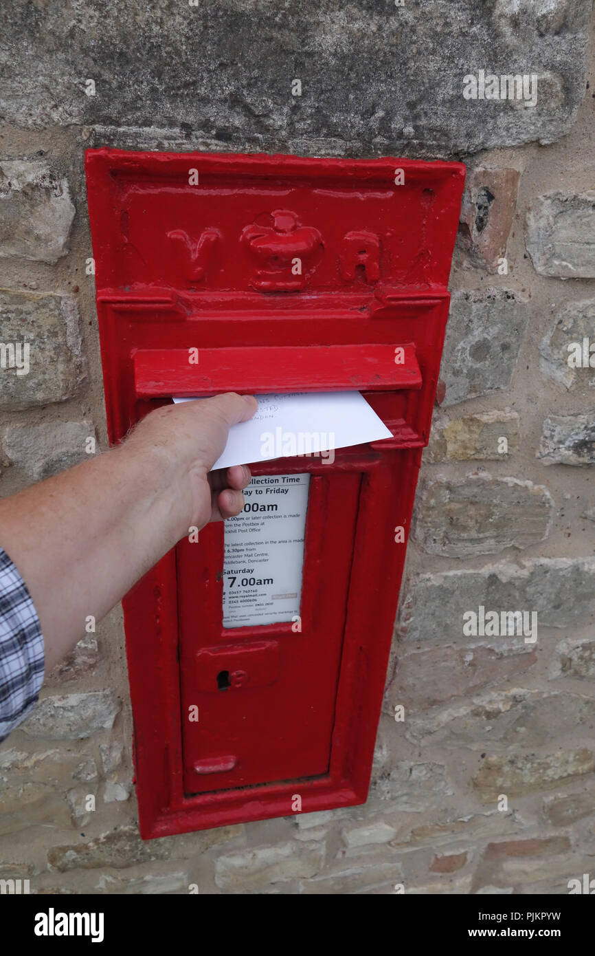 Buca Delle Lettere Mailbox Inglese Postale Immagini E Fotos Stock Alamy