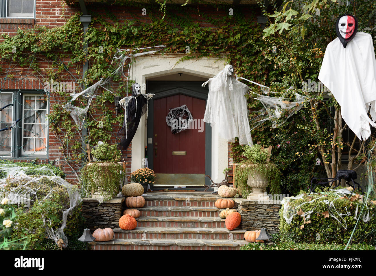 Halloween a fronte di decorazioni per la casa Foto Stock