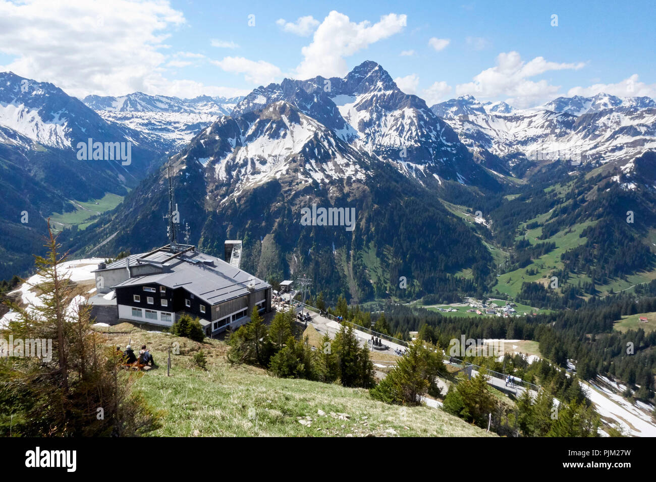 Paesaggio di montagna della regione di Allgäu Foto Stock