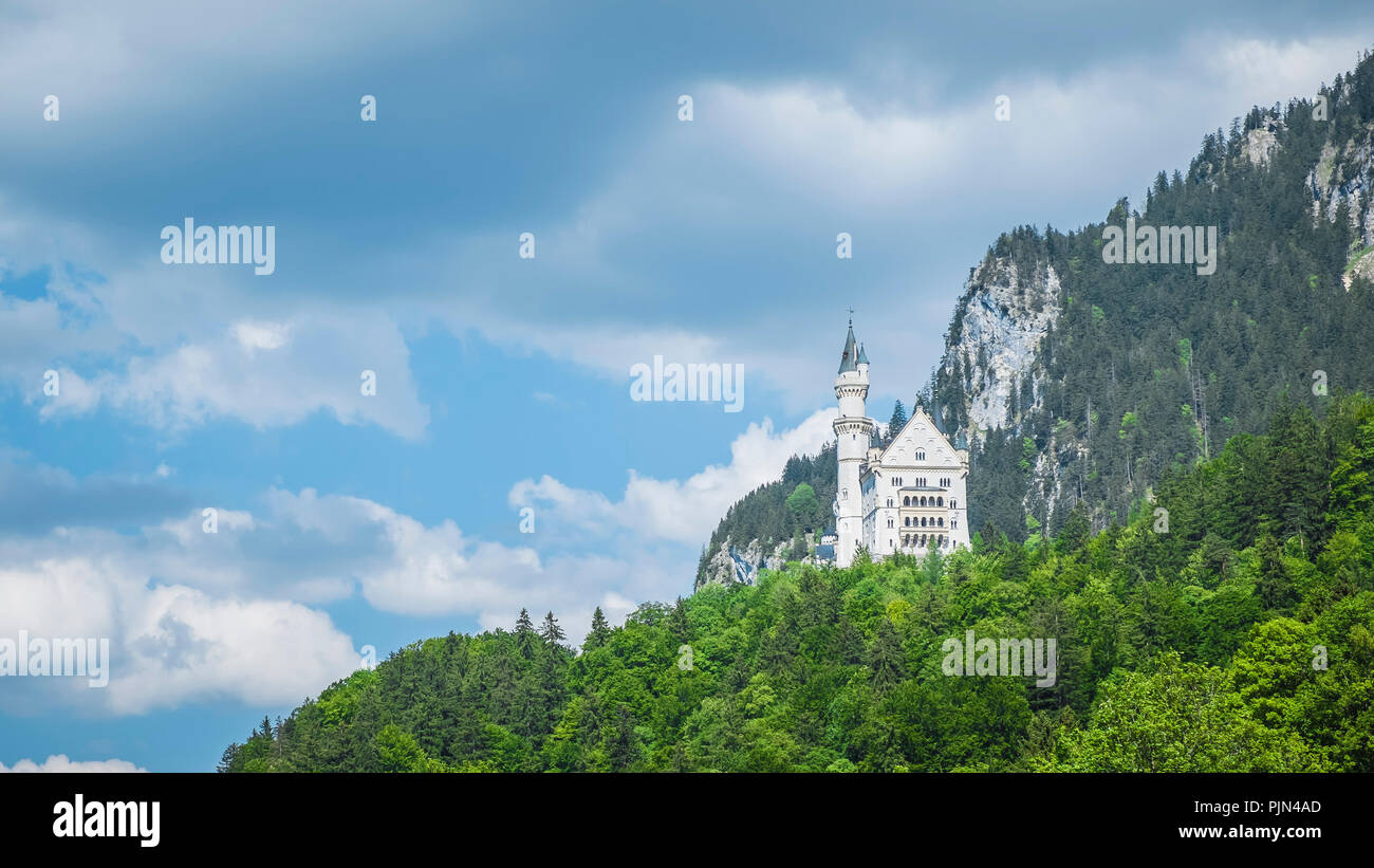 Il meraviglioso castello nuovo swan della pietra in Baviera, Germania, Das wunderschoene Schloss Neuschwanstein in Bayern, Deutschland Foto Stock