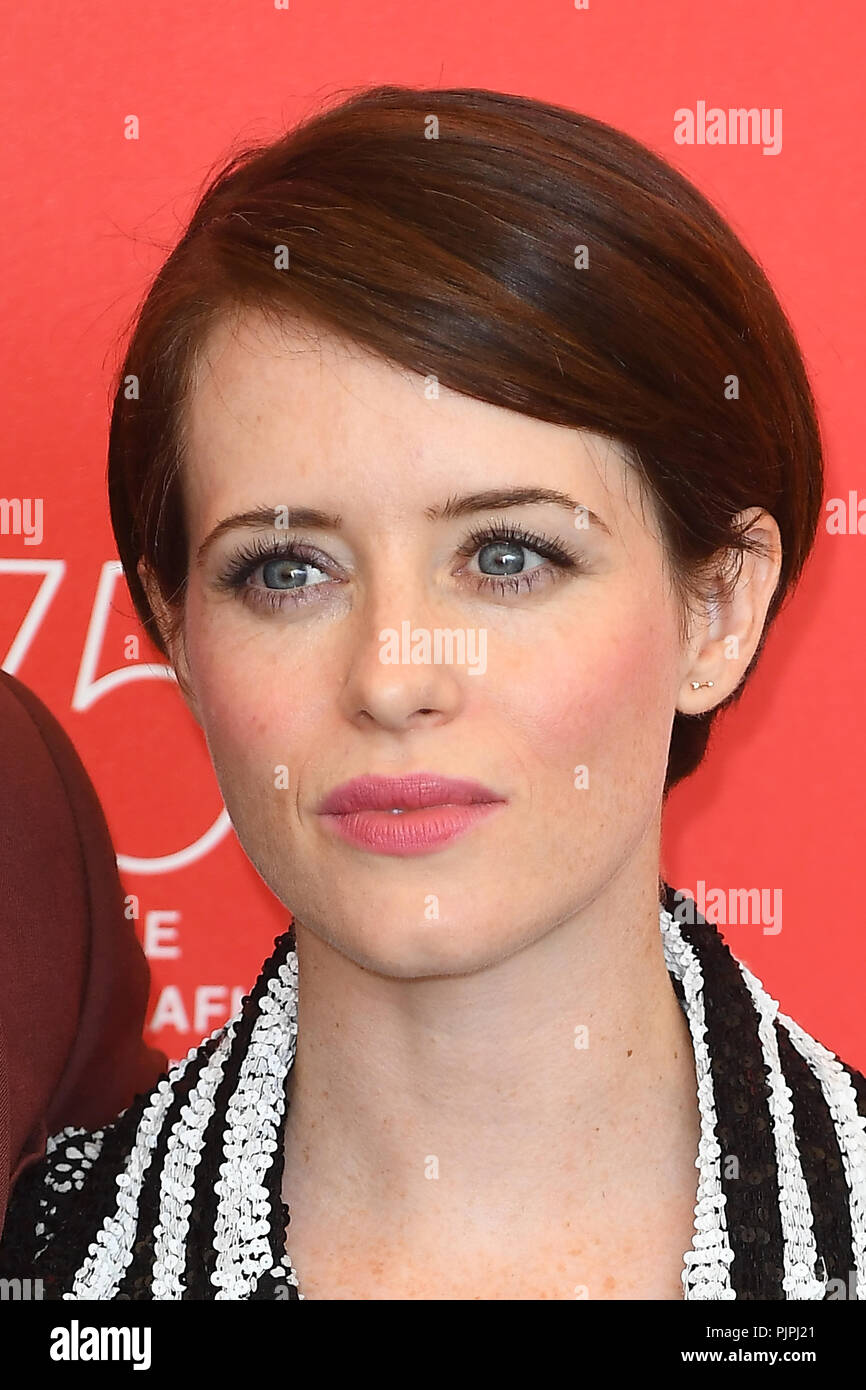 Claire Foy assiste un photocall per primo uomo durante il settantacinquesimo Venice Film Festival presso la Sala Casinò di Venezia. 29 agosto 2018 © Paul Treadway Foto Stock