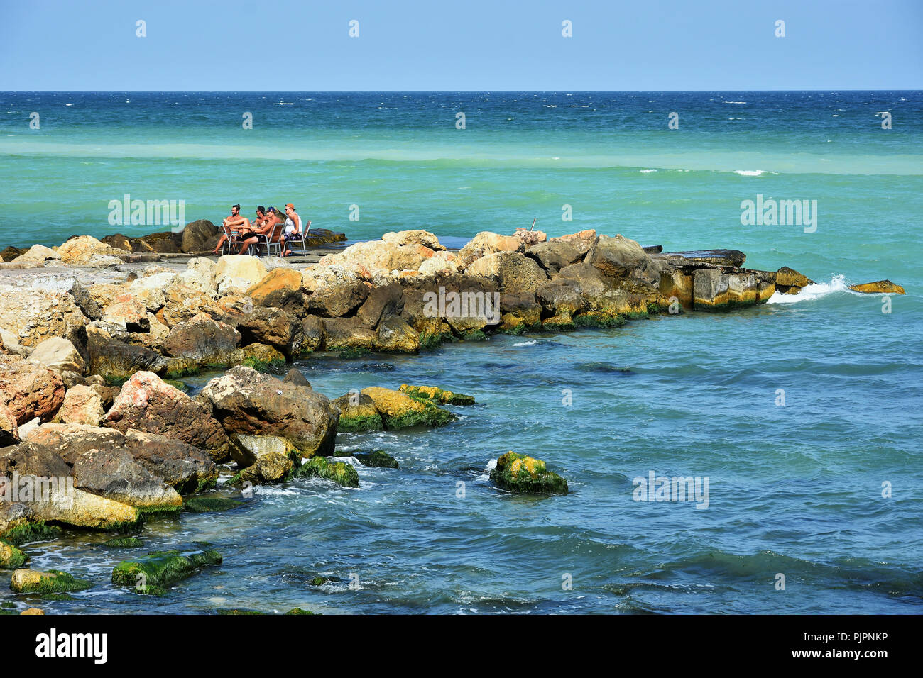 COSTINESTI, Romania - 30 agosto 2018. I turisti sulle rive del Mar Nero ,a Costinesti resort. La Romania. Foto Stock