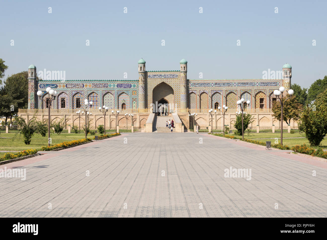 Il Khudayar Khan Palace è il più popolari attrazioni della Valle di Fergana. Kokand, Uzbekistan. Foto Stock