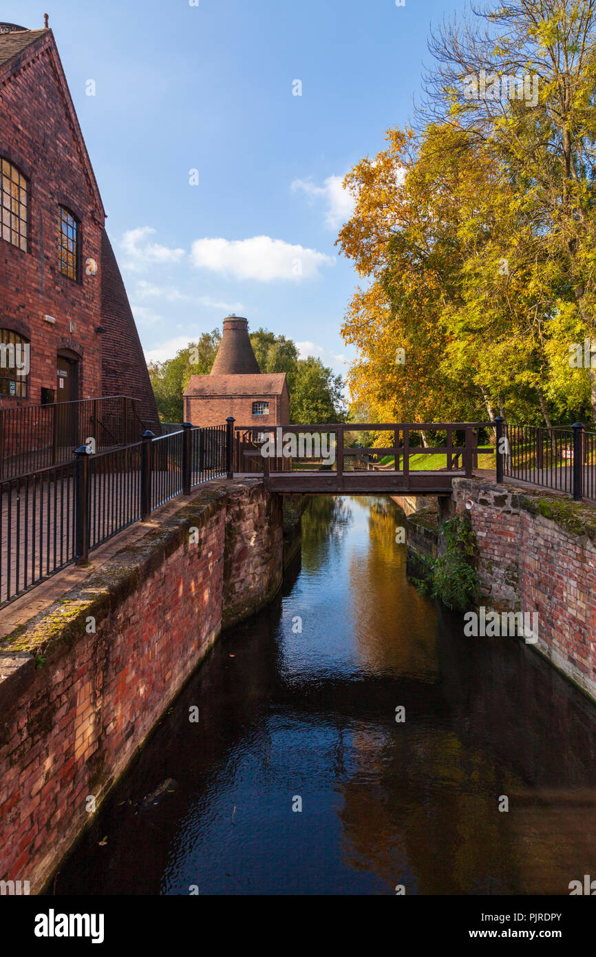 Il museo Coalport China nella gola di Ironbridge, Shropshire, Inghilterra Foto Stock