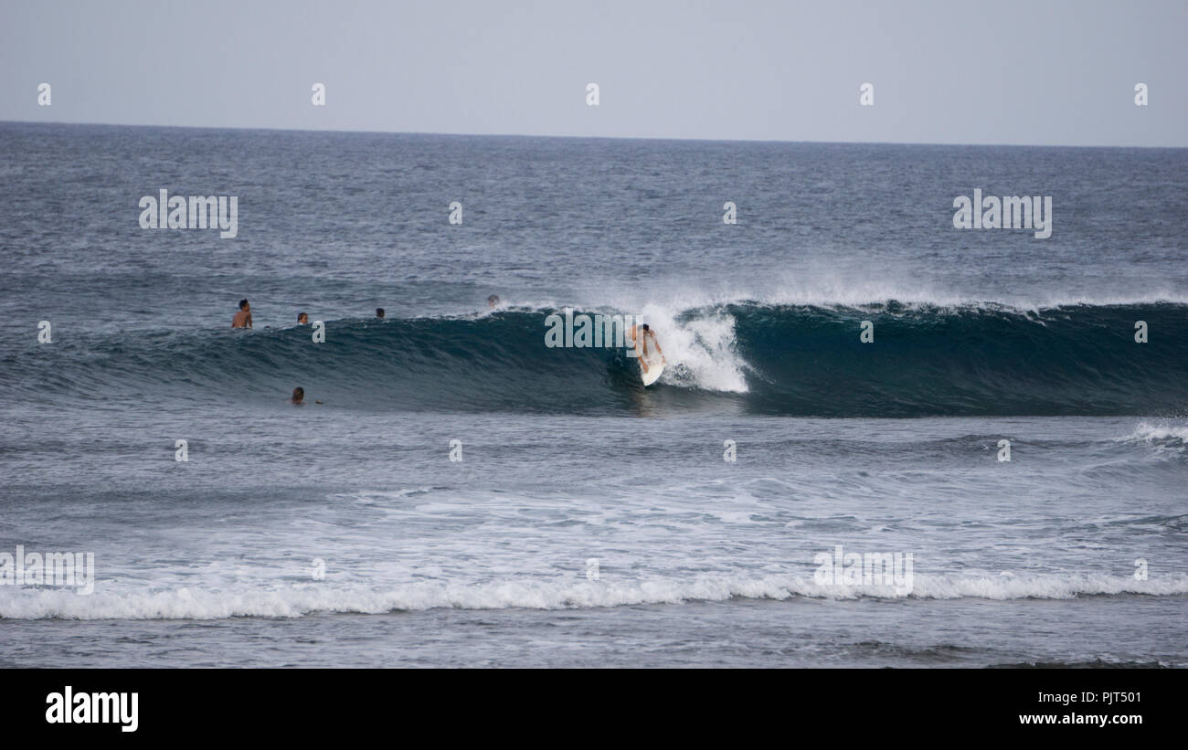SIARGAO: la capitale del surf della Filippine Foto Stock