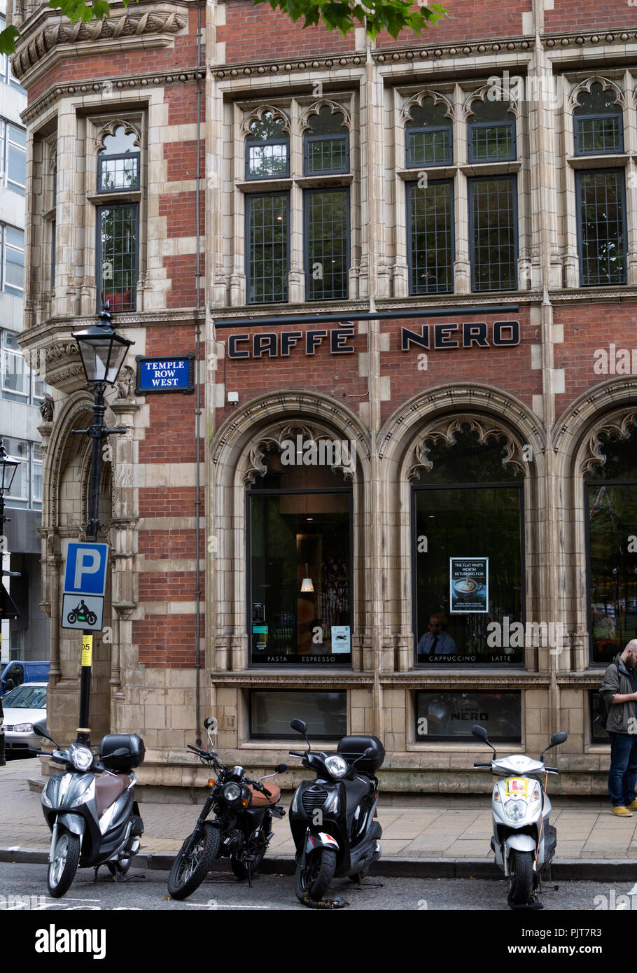 Caffe Nero, Tempio fila West, Birmingham, Regno Unito Foto Stock
