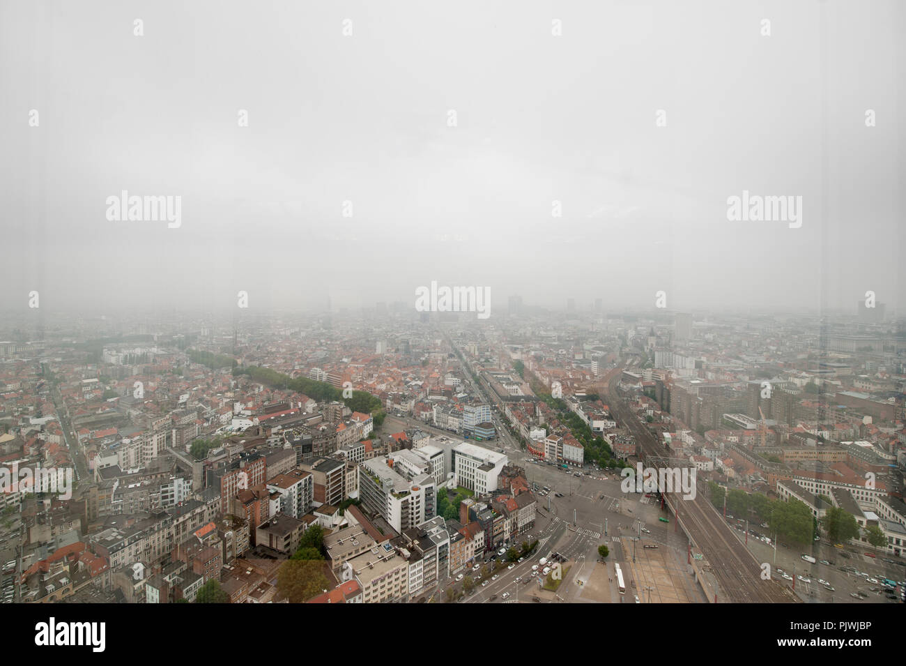 Vista panoramica su Bruxelles dalla Torre Sud (Belgio, 10/07/2014) Foto Stock