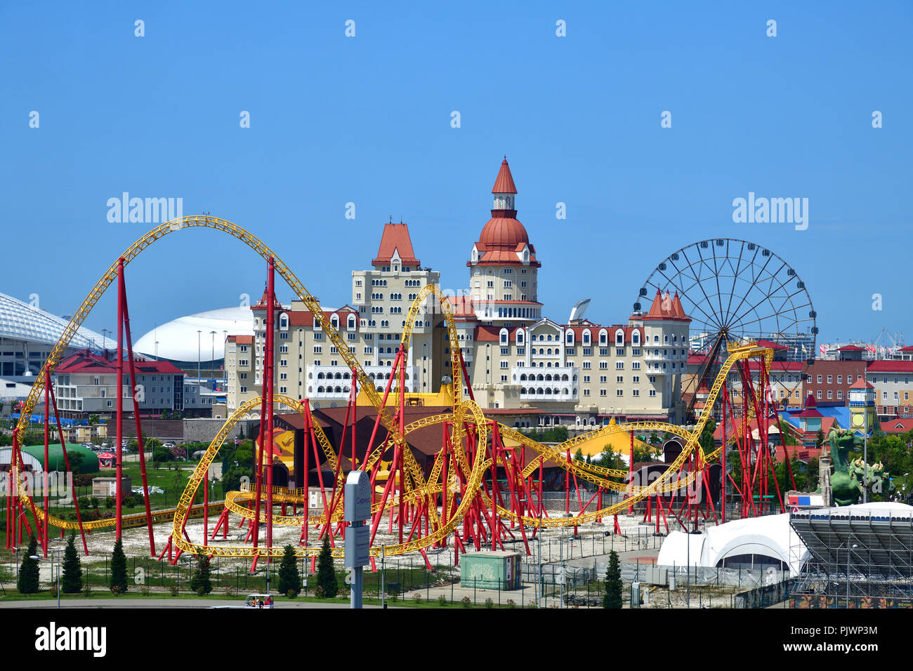 Sochi, Russia - 5 giugno. 2018 Sochi Park, che ha inserito la Top-25 dei migliori parchi in europa nel 2016 Foto Stock