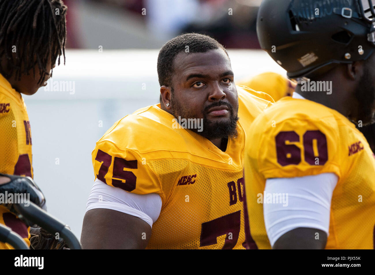 Daytona Beach, FL, Stati Uniti d'America. 8 Sep, 2018. La Bethune Cookman Wildcats offensive lineman Troy Wilkins II (75) durante il NCAA Football gioco tra la vul draghi e la Bethune Cookman Wildcats presso lo Stadio Comunale di Daytona Beach, FL. Romeo T Guzman/CSM/Alamy Live News Foto Stock