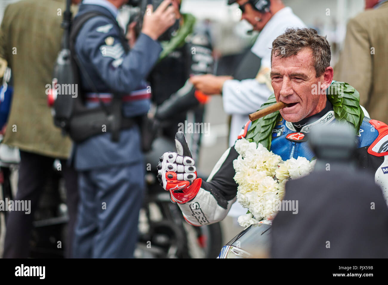 Chichester, West Sussex, Regno Unito, 9 settembre 2018. Vincitore del Barry Sheene Memorial Trophy, Troy Corser, durante il Goodwood a Goodwood Circuito motorino. Foto di gergo Toth / Alamy Live News Foto Stock