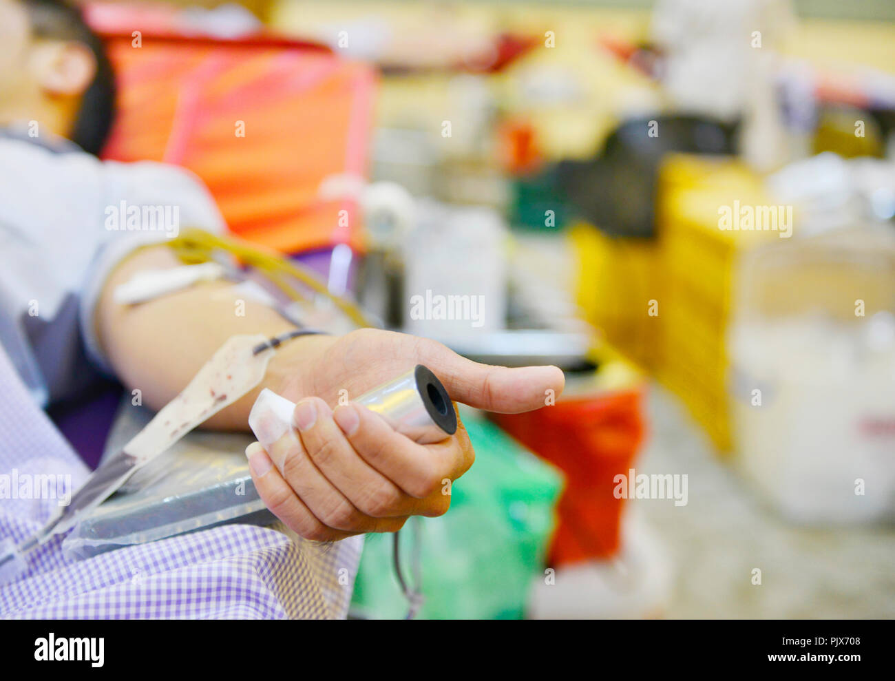 La donazione di sangue, trasfusione di sangue, controllare specificato, il digiuno, la cura della salute in ospedale Foto Stock