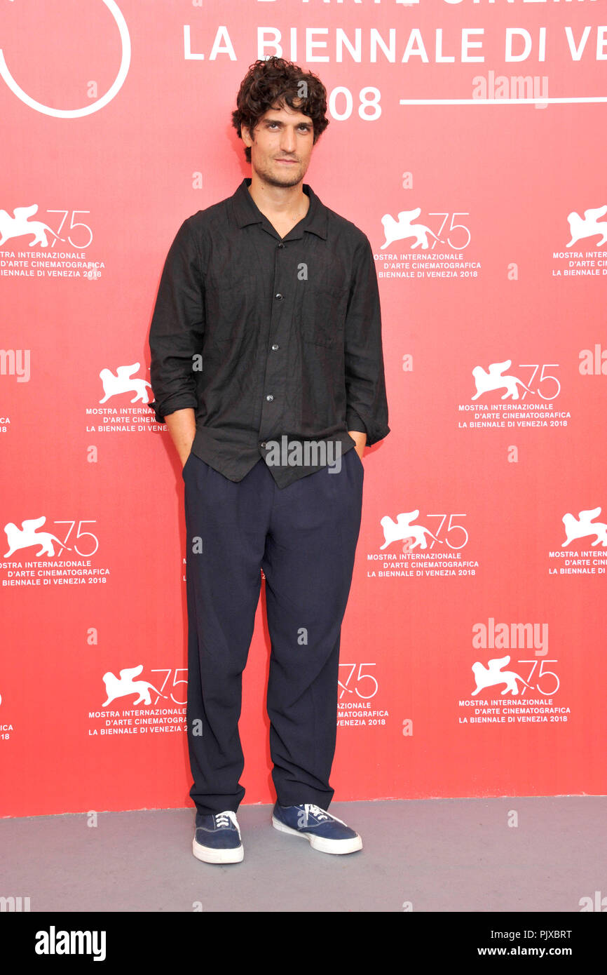 Louis Garrel durante il 'ONU Peuple et son roi / una nazione, una King' photocall al settantacinquesimo Venice International Film Festival presso il Palazzo del Casinò su Settembre 07, 2018 a Venezia, Italia Foto Stock