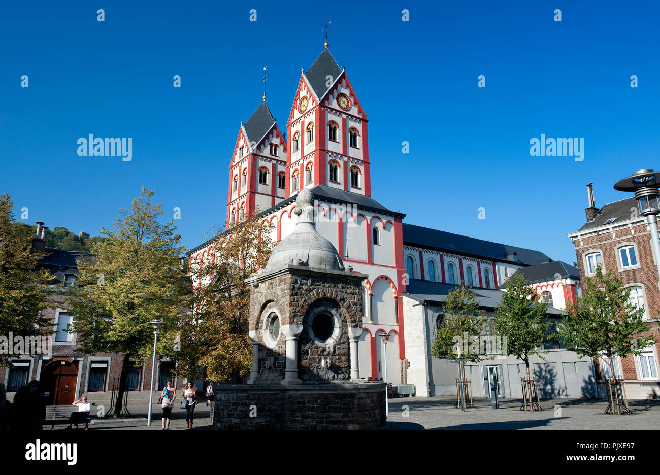 Il XI secolo San Bartolomeo la Chiesa a Liegi (Belgio, 30/09/2011) Foto Stock