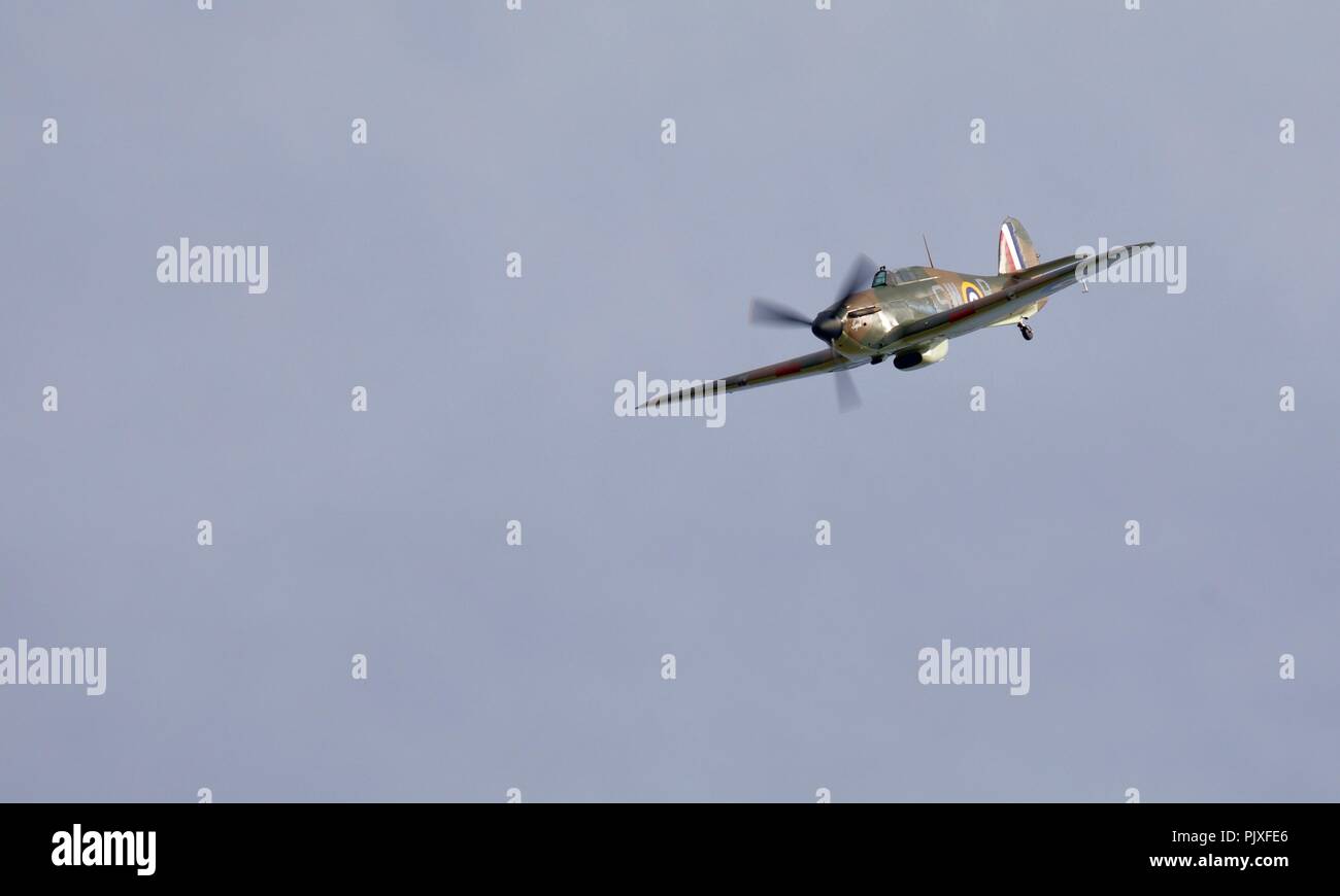 Hawker Hurricane Mk.I P3717 (G-HITT) volare a Shuttleworth militare Airshow Pageant il primo luglio 2018 Foto Stock