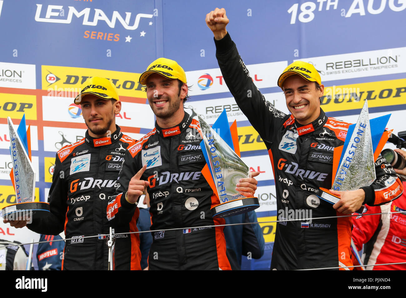 Andrea Pizzitola, Jean-Eric Vergne e Roman Rusinov celebrare dopo aver vinto il Parlamento Le Mans Series 4 Ore di Silverstone Foto Stock