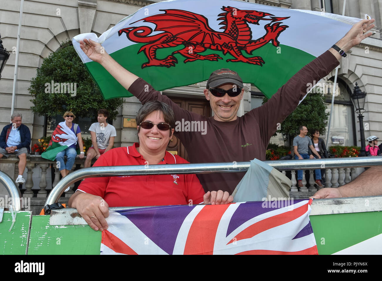 Londra, Regno Unito. Il 9 settembre 2018. Il Welsh supporto per Geraint Thomas durante 2018 OVO Energy Tour della Gran Bretagna - Fase 8: la fase di Londra Domenica, Settembre 09, 2018 Londra Inghilterra: Credito: Taka Wu/Alamy Live News Foto Stock