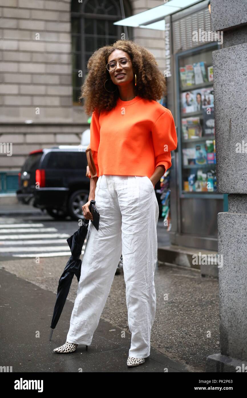 Elaine Welteroth in posa sulla strada fuori dell'Tibi mostra durante la settimana della moda di New York - Settembre 9, 2018 - Foto: Pista Manhattan ***per solo uso editoriale?*** | Verwendung weltweit Foto Stock