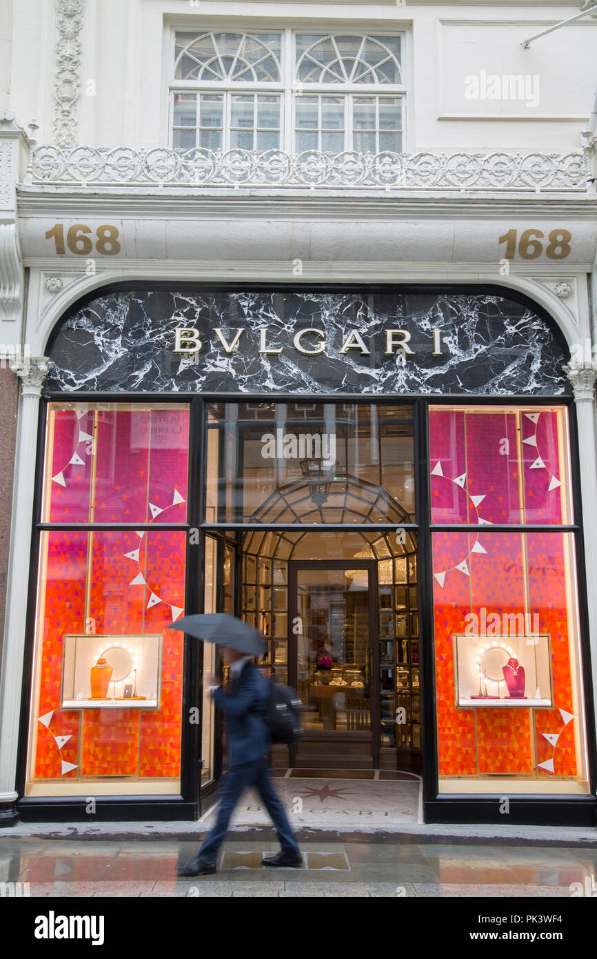 Bvlgari Store; New Bond Street LONDRA; Inghilterra; Regno Unito Foto Stock