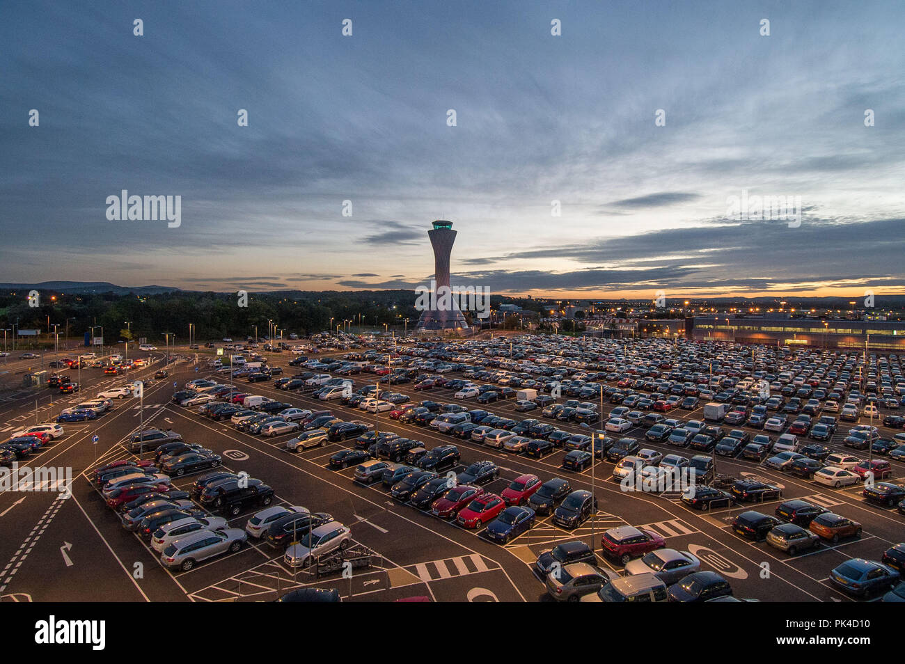 Aeroporto di Edimburgo, parcheggio Foto Stock