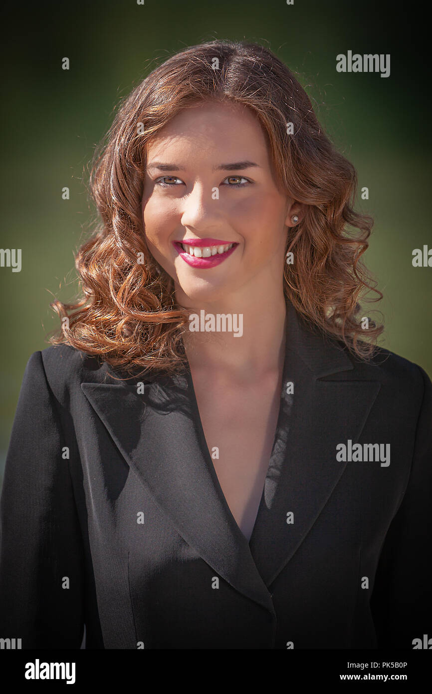 Bella giovane donna Foto Stock