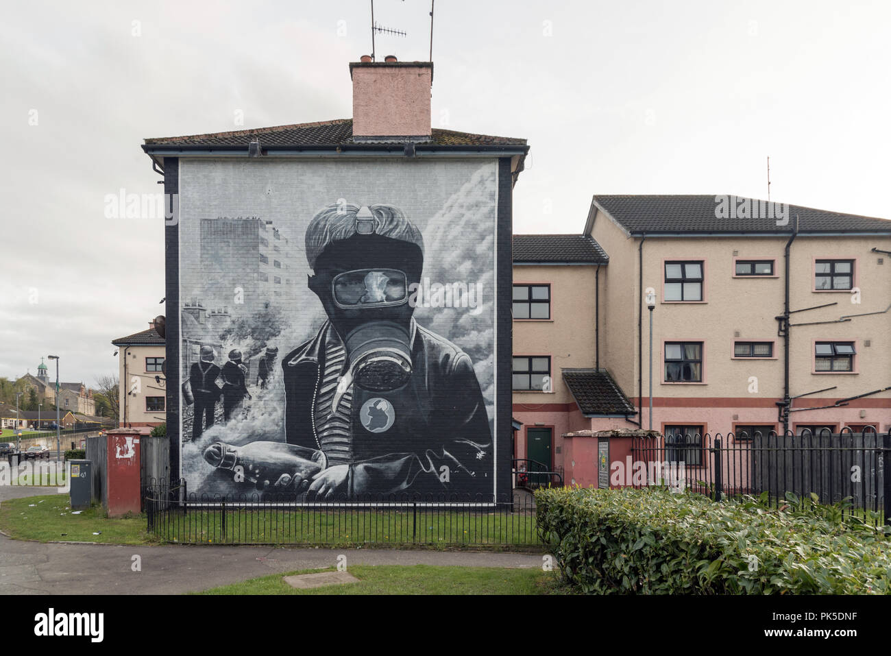 Murali politico nel Bogside, Derry, Irlanda del Nord Foto Stock