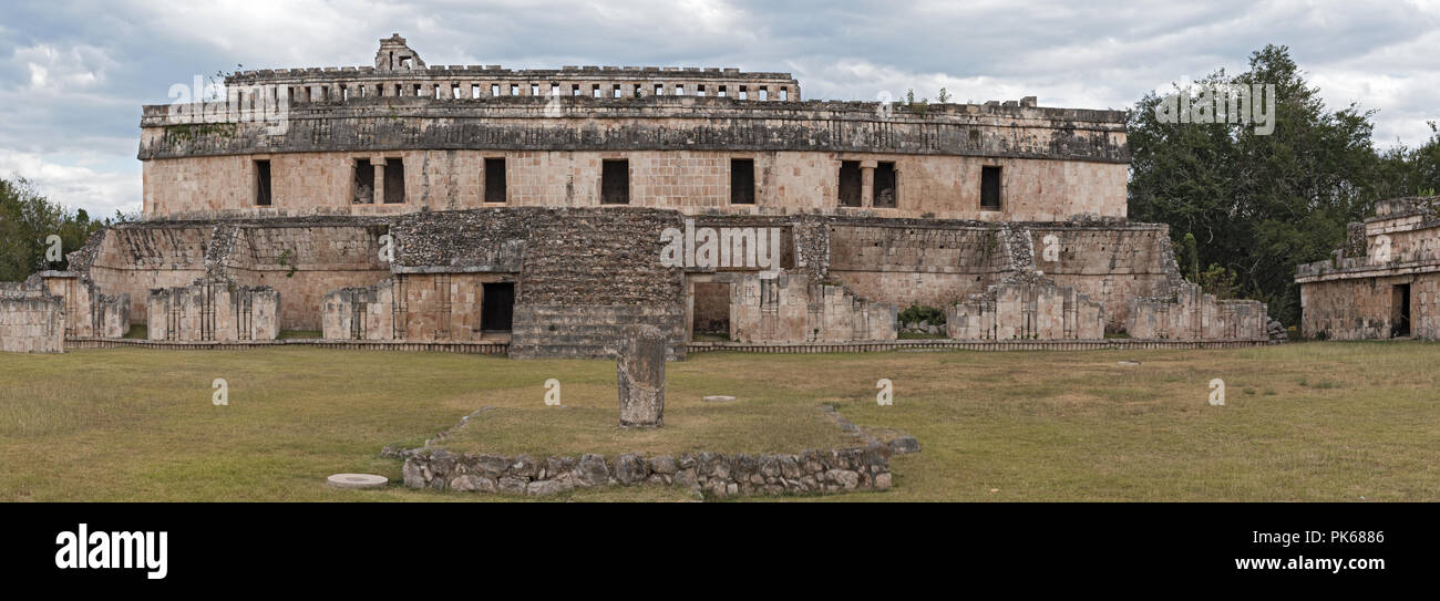 Le rovine della città maya di Kabah, Yucatan, Messico. Foto Stock