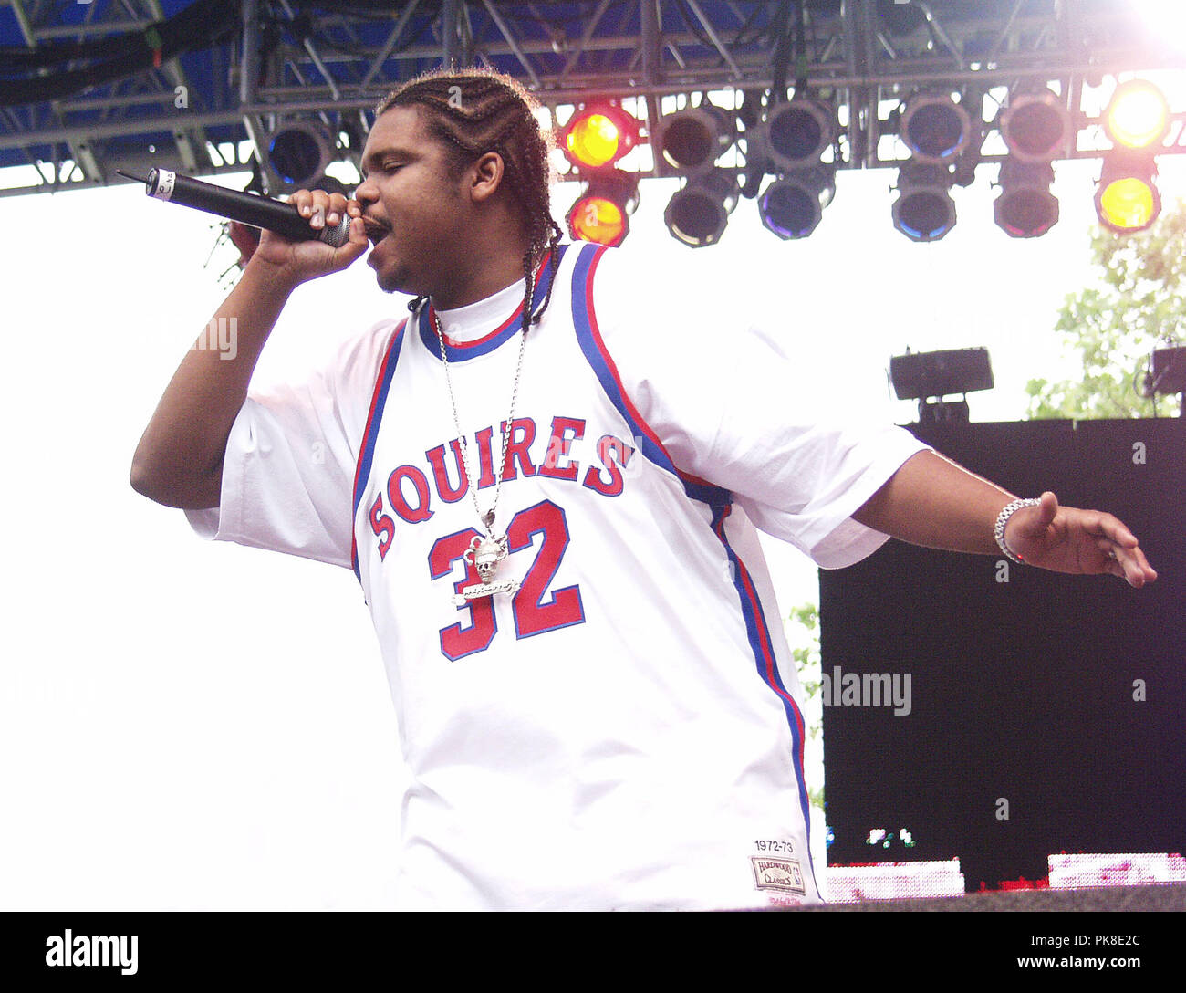 Desidero osso di Bone Thugs N Harmony esegue durante la Musica Midtown il 4 maggio 2002. Credito: Chris McKay / MediaPunch Foto Stock