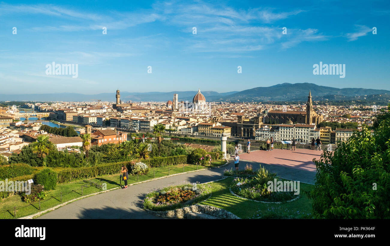 Vista da Piazzale Michelangelo sulla città di Firenze, Toscana, Italia. Foto Stock