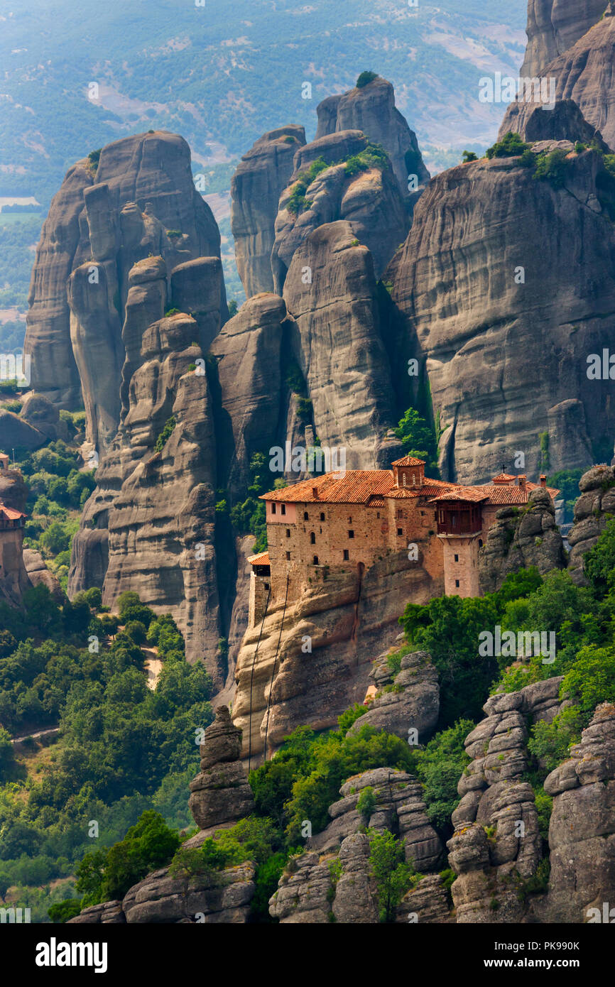 Monastero di Roussanou, Meteora, Grecia (Patrimonio Mondiale dell'UNESCO) Foto Stock