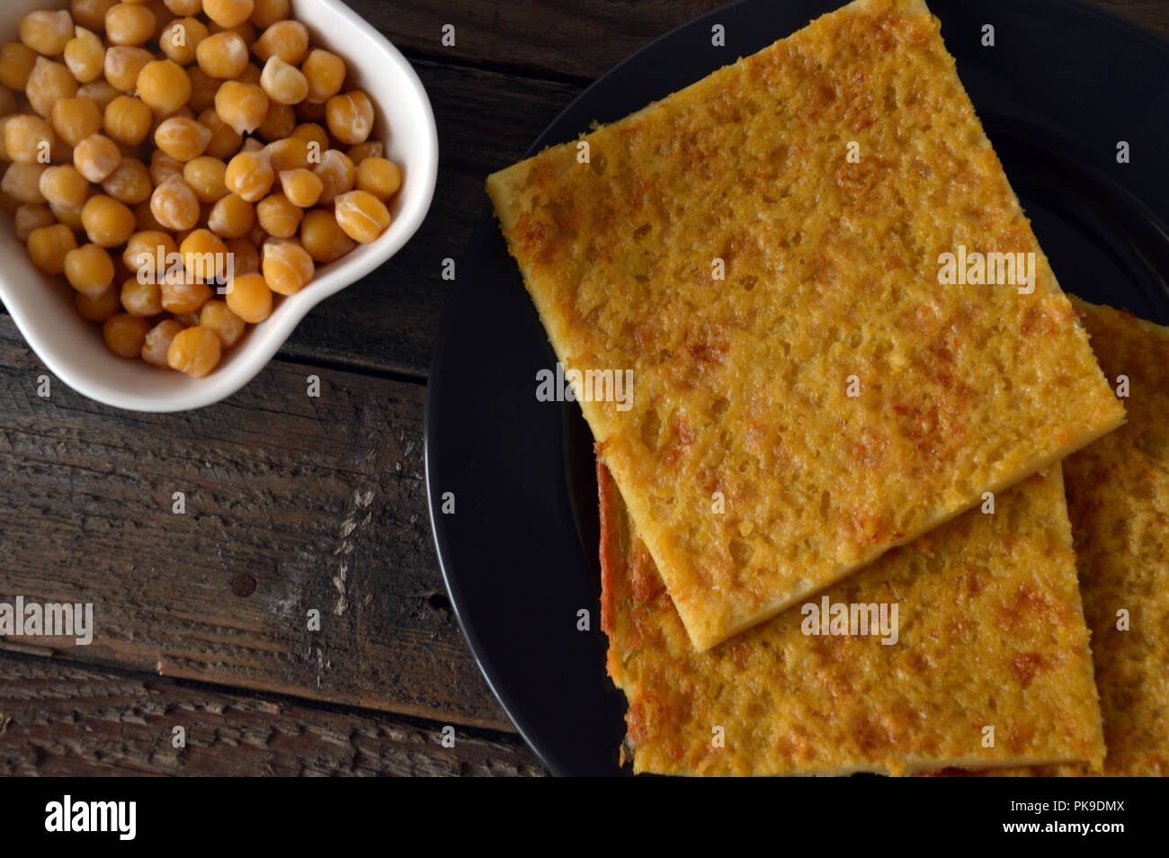 Farinata di ceci, piatto italiano Foto Stock