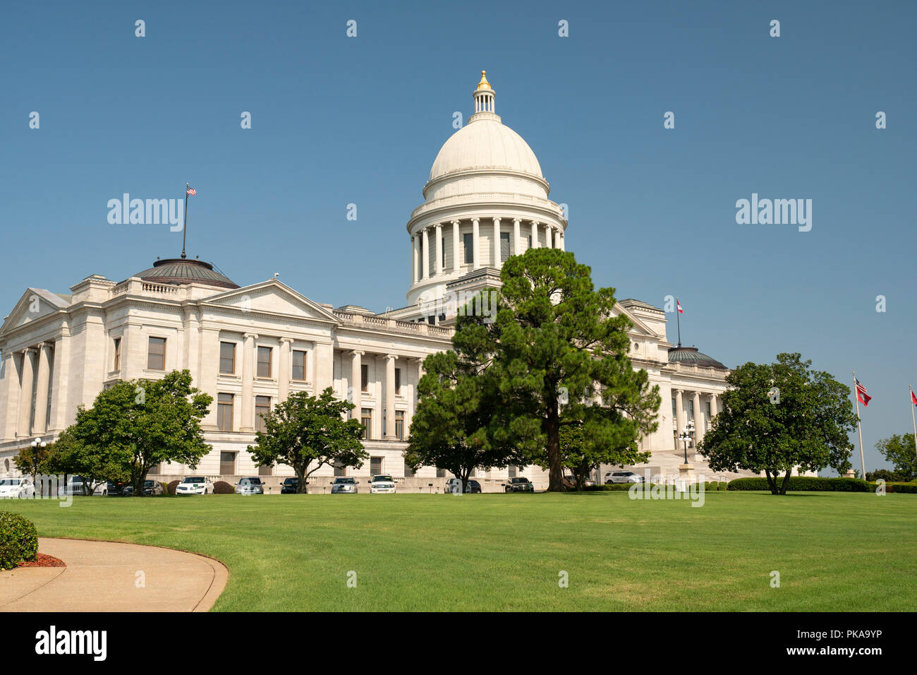 Il prato è stata appena falciata sui terreni del Campidoglio in Downtown Little Rock, AK Foto Stock