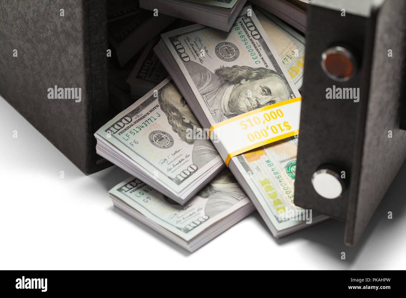 Aprire Cassaforte piena di Stati Uniti denaro. Foto Stock