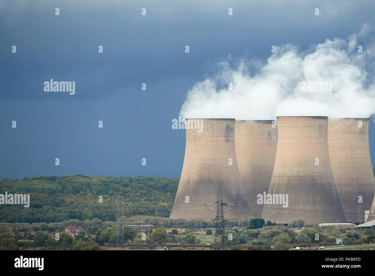 Ratcliffe sul carbone Soar Power Station Nottingham REGNO UNITO con copia spazio a sinistra Foto Stock