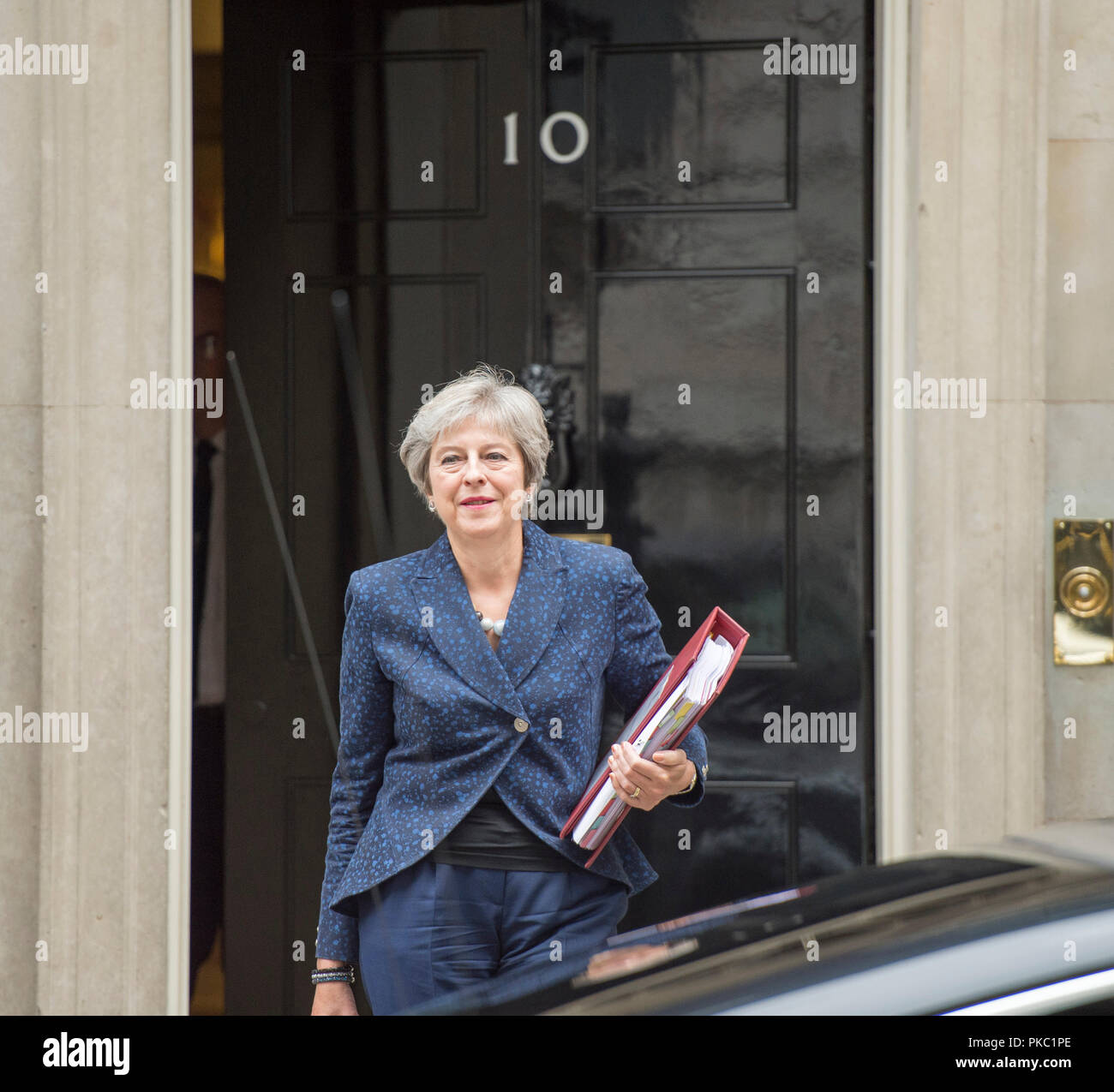 10 Downing Street, Londra, Regno Unito. 12 Settembre, 2018. Il Primo Ministro inglese Theresa Maggio non lascia 10 a frequentare settimanalmente i Primi Ministri domande presso le Case del Parlamento. Credito: Malcolm Park/Alamy Live News. Foto Stock