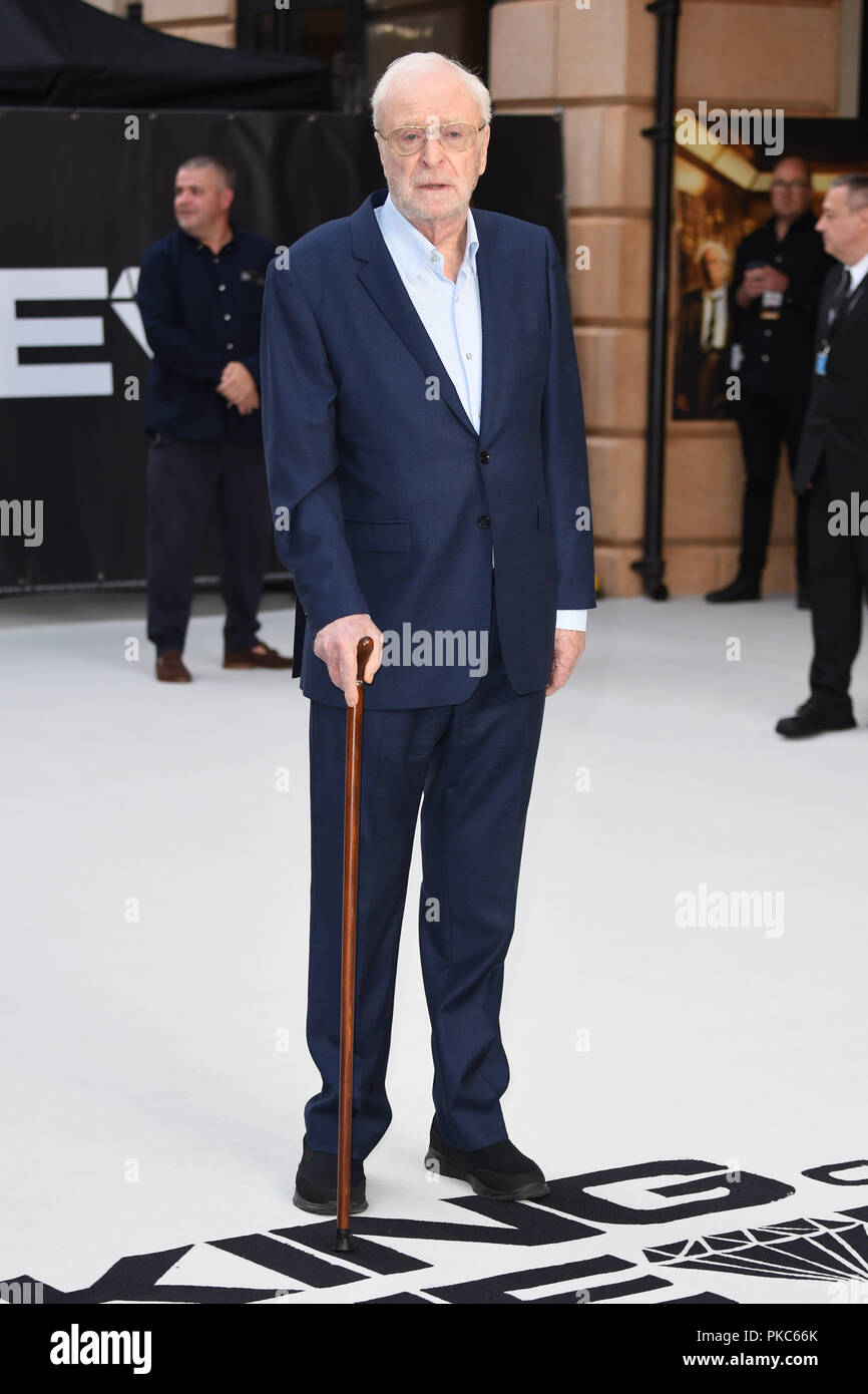 Londra, Regno Unito. 12 settembre 2018: Sir Michael Caine alla prima Mondiale di "Re di ladri" presso la Vue Cinema, Leicester Square, Londra. Immagine: Steve Vas/Featureflash Credito: Sarah Stewart/Alamy Live News Foto Stock