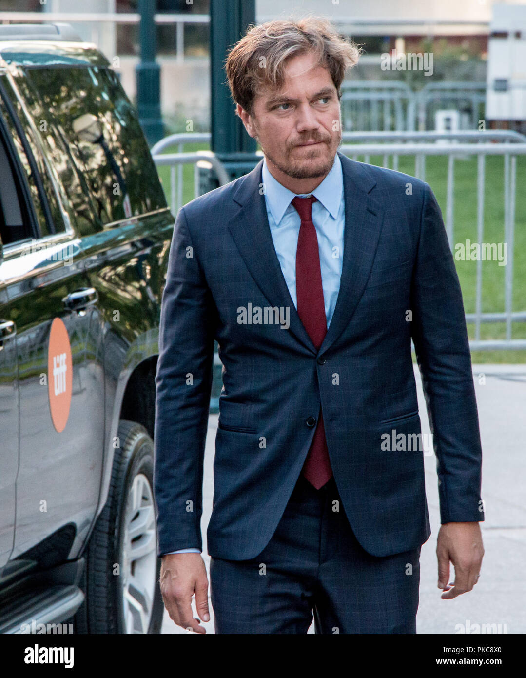 Toronto, Canada. Xii Sep 2018. Toronto International Film Festival di Toronto, Canada. 12 settembre 2018. Michael Shannon arriva a salutare tifosi fuori le Roy Thompson Hall di Toronto. Credito: tdotdave/Alamy Live News Foto Stock