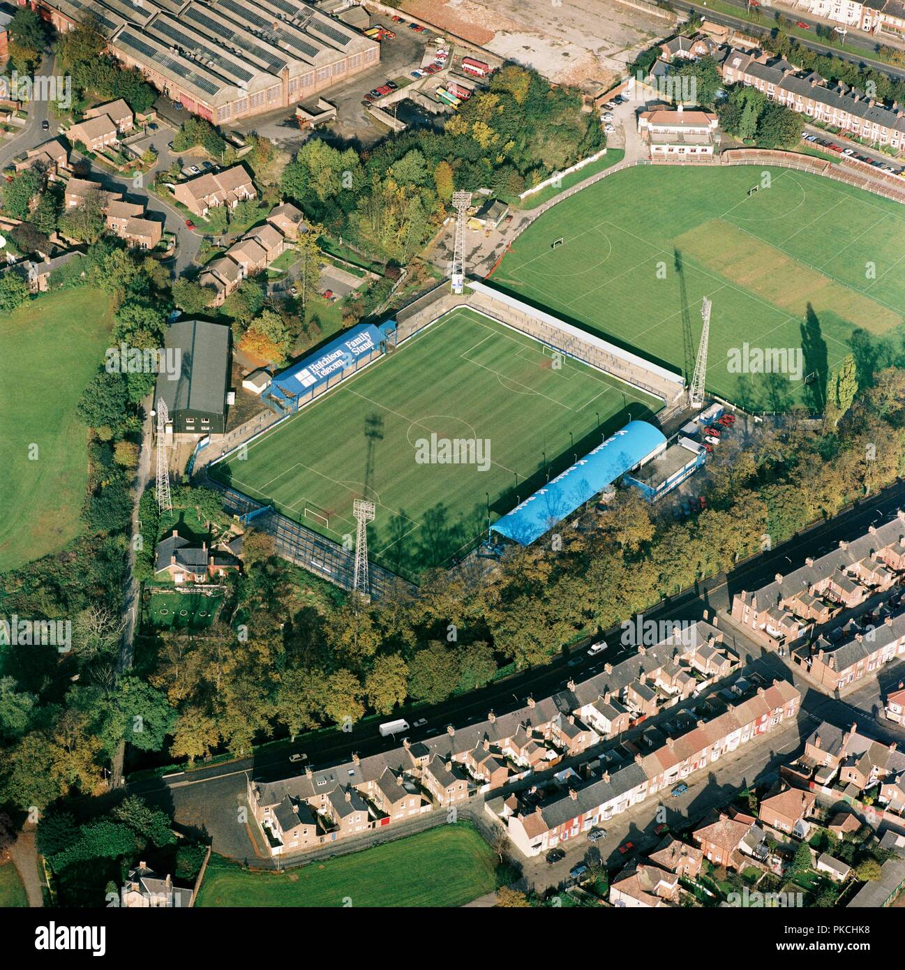 Feethams football e cricket motivi, Darlington, Durham, 1992. Artista: Aerofilms. Foto Stock